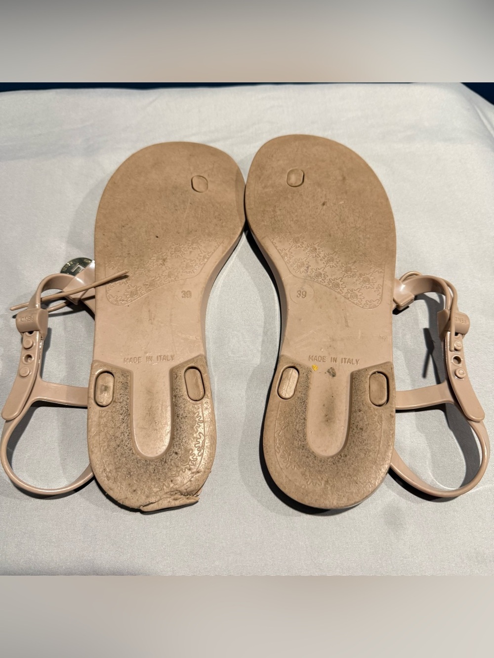 Fendi Nude Beige T-Strap Sandals with Multicolor Logo Inlay - Picture 2 of 5